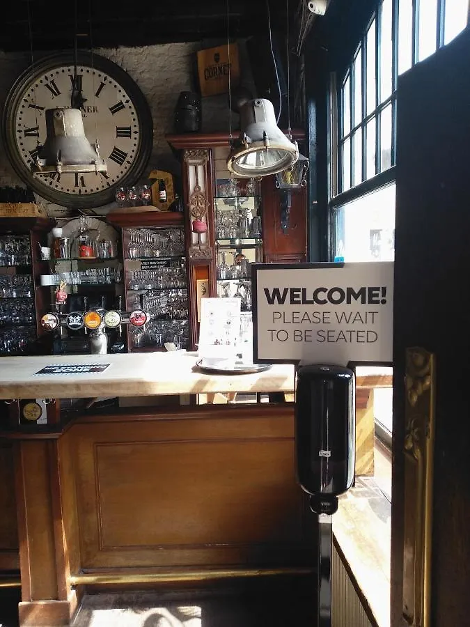 St Christopher'S Inn Bruges - The Bauhaus 0*,  בלגיה