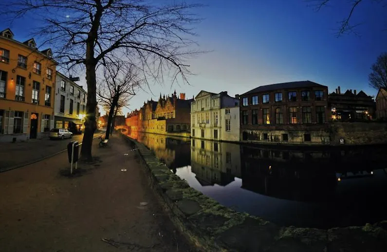 Hostel St Christopher'S Inn Bruges - The Bauhaus